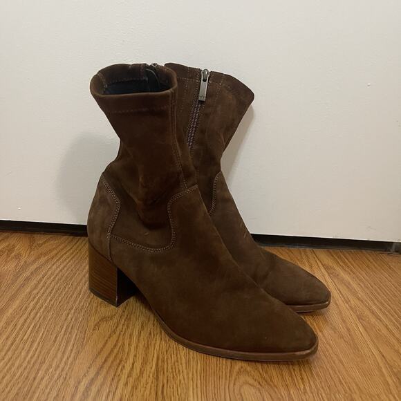 Aquatalia brown suede mid sock zippered point toe heeled boot size 8.5